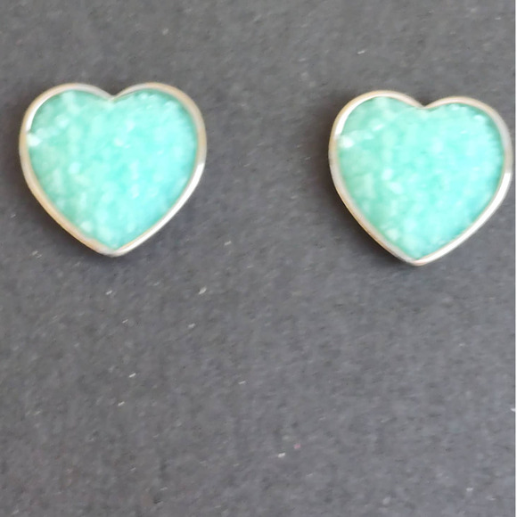 5/$25 Heart Shaped Druzy Earrings Turquoise Studs Heart Shaped Earrings NEW - Picture 2 of 2